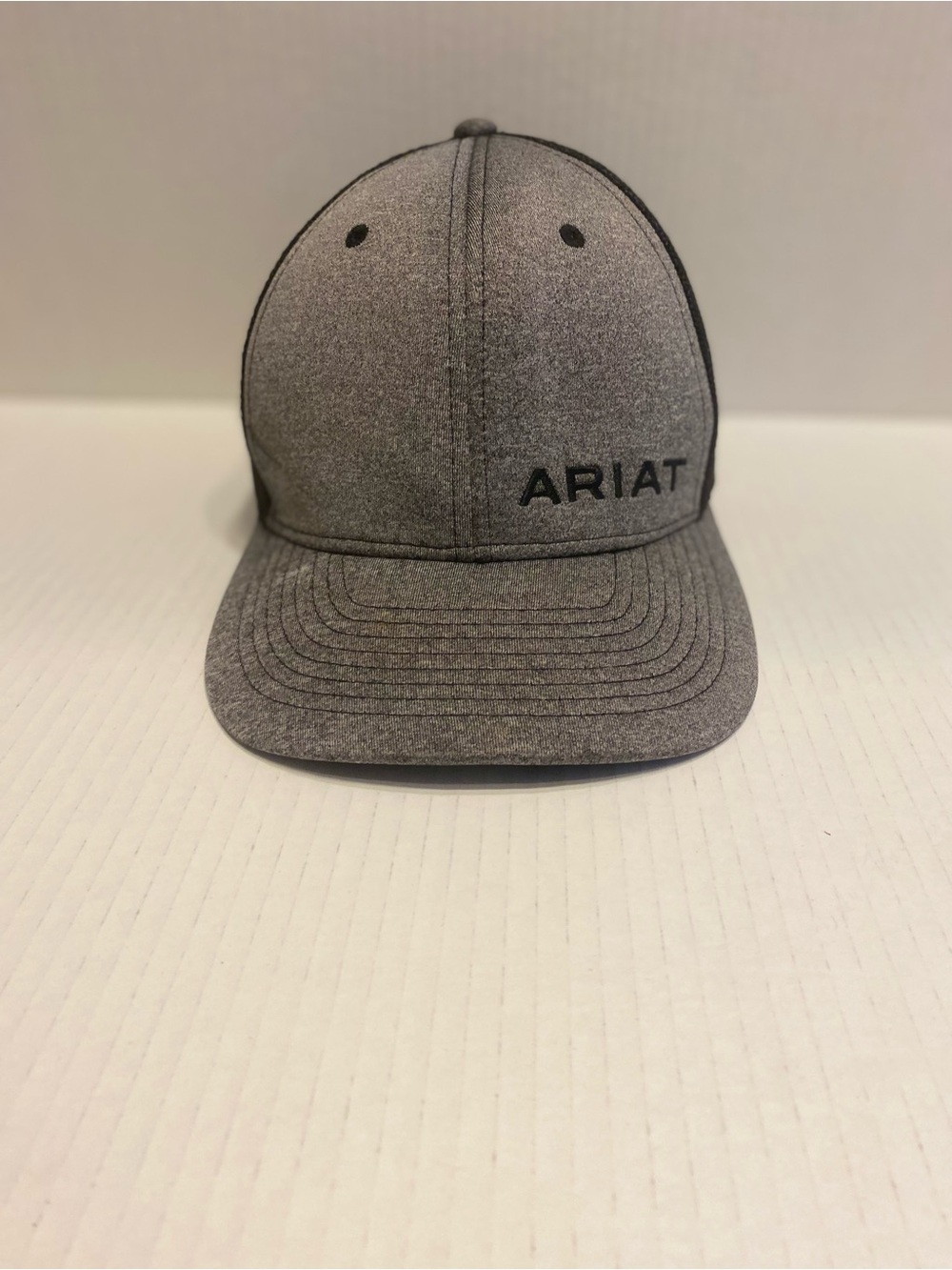 Mens Ariat trucker cap